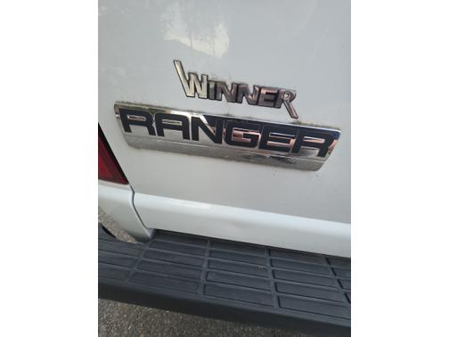 White 2006 Ford Ranger STX SuperCab