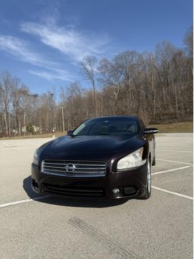 2010 Nissan Maxima SV