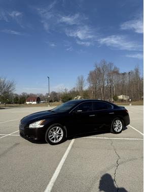 2010 Nissan Maxima SV