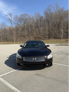 2010 Nissan Maxima SV