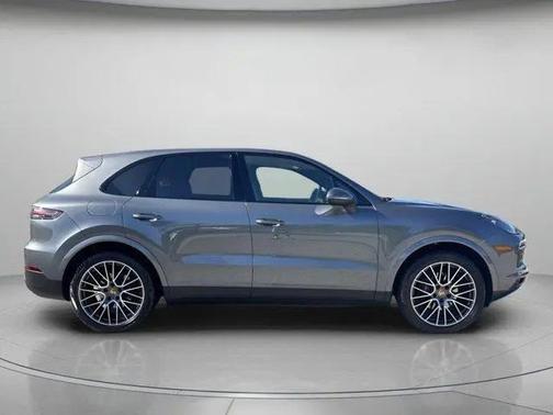 Gray 2020 Porsche Cayenne Cayenne