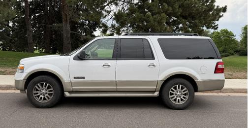 White 2007 Ford Expedition EL Eddie Bauer