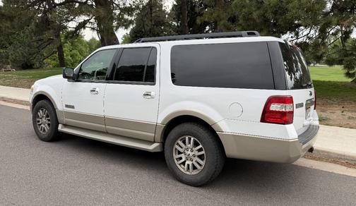 White 2007 Ford Expedition EL Eddie Bauer