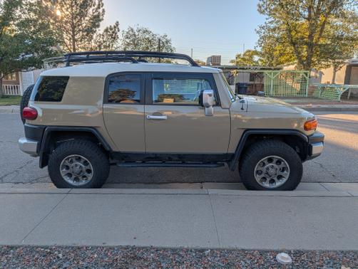 2012 Toyota FJ Cruiser Base