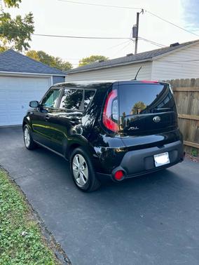 2016 Kia Soul Base