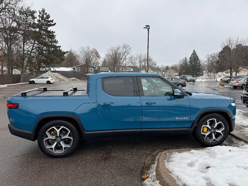 2022 Rivian R1T Adventure Package