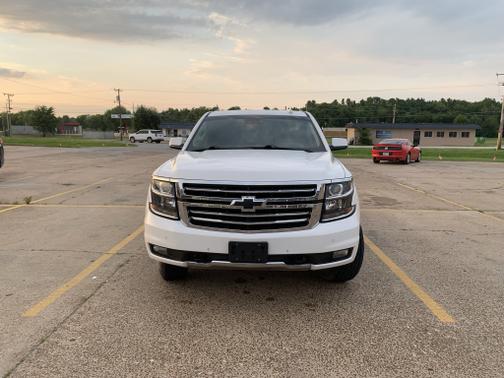 Photo 3 of 17 of 2015 Chevrolet Tahoe LT