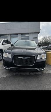 Black 2017 Chrysler 300 Limited