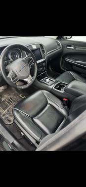 Black 2017 Chrysler 300 Limited