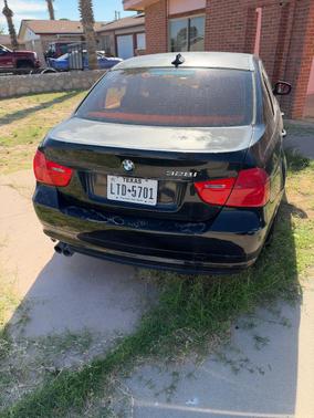 Black 2011 BMW 328 i