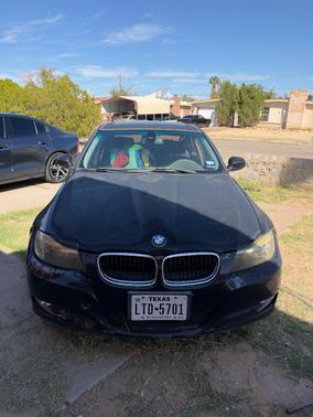 Black 2011 BMW 328 i