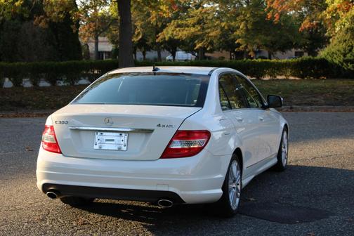 White 2009 Mercedes-Benz C-Class C 300 4MATIC Sport