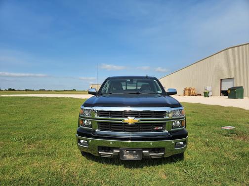 Photo 2 of 14 of 2014 Chevrolet Silverado 1500 2LZ