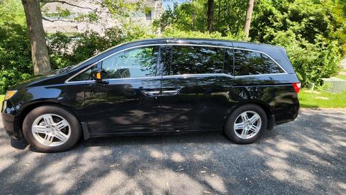 Black 2013 Honda Odyssey Touring Elite