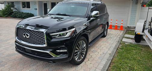 2019 INFINITI QX80 LUXE