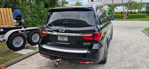 2019 INFINITI QX80 LUXE