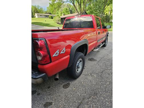 2004 Chevrolet Silverado 2500 LT H/D Crew Cab