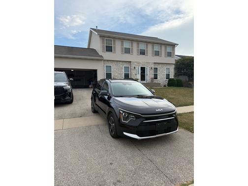 2023 Kia Niro Plug-In Hybrid EX