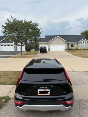 2023 Kia Niro Plug-In Hybrid EX