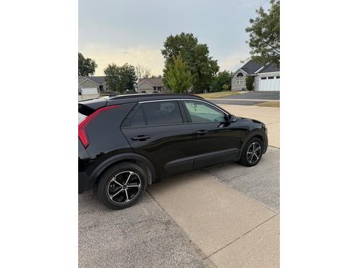 2023 Kia Niro Plug-In Hybrid EX