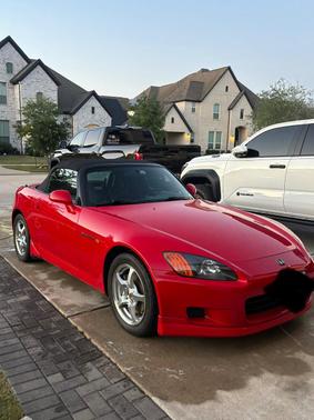 Red 2000 Honda S2000 Base