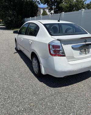 White 2012 Nissan Sentra 2.0 S