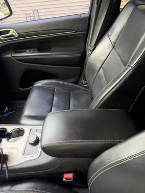 Black 2015 Jeep Grand Cherokee Limited