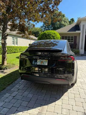 2023 Tesla Model X Base