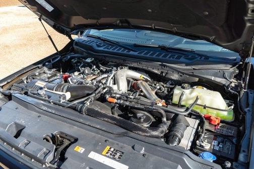 2025 Ford F-250 Platinum