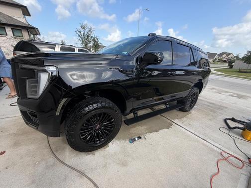 Black 2026 GMC Yukon Elevation