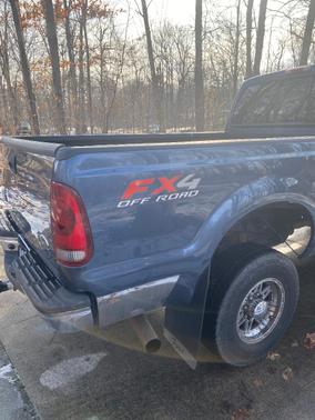 2004 Ford F-350 XLT SuperCab Super Duty