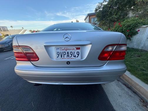 2000 Mercedes-Benz CLK-Class 320