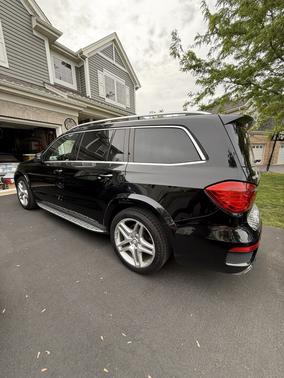 2014 Mercedes-Benz GL-Class GL 550 4MATIC