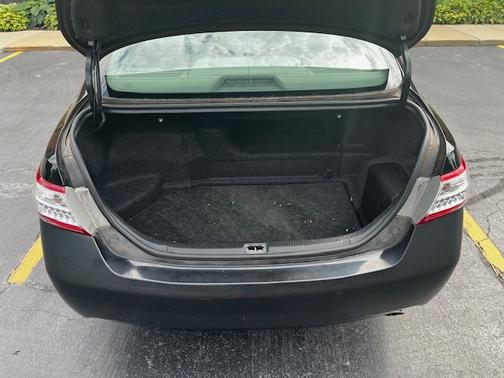 2010 Toyota Camry Hybrid Base
