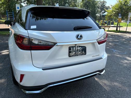 White 2018 Lexus RX 350L Premium