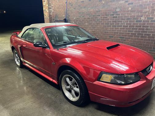 2001 Ford Mustang GT
