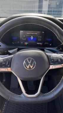 Gray 2022 Volkswagen Taos 1.5T SE