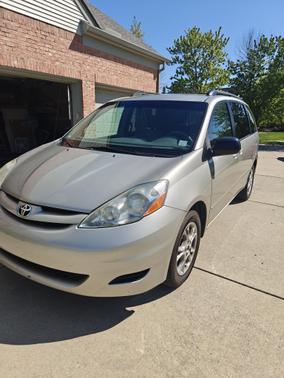 2006 Toyota Sienna LE