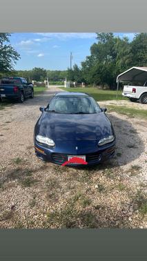 2000 Chevrolet Camaro Base