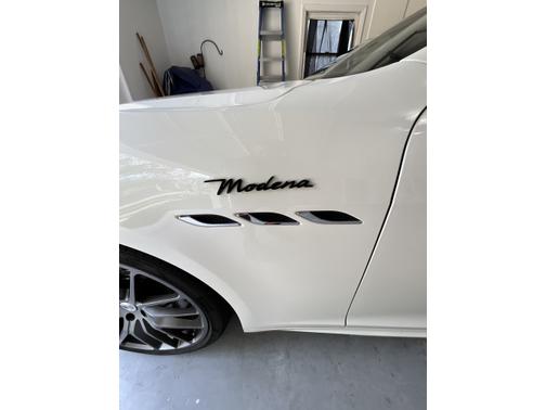 2022 Maserati Ghibli Modena Q4