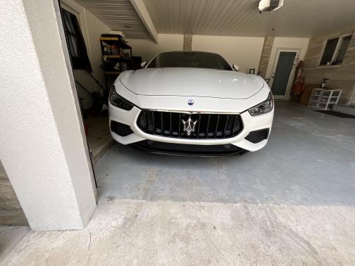 2022 Maserati Ghibli Modena Q4