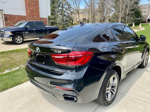 2016 BMW X6 xDrive50i