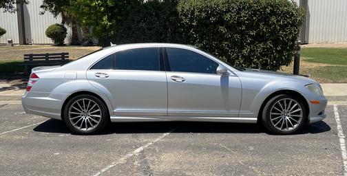 2008 Mercedes-Benz S-Class S 550