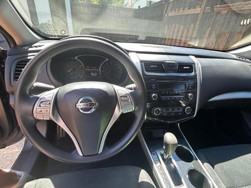 Gray 2014 Nissan Altima 2.5 S