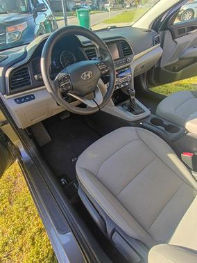 Gray 2020 Hyundai ELANTRA SEL