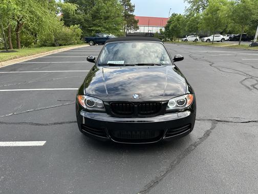 Black 2009 BMW 135 i