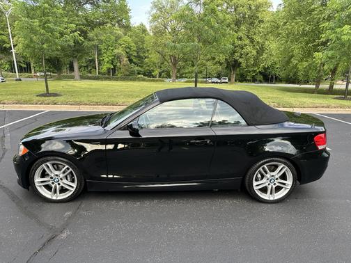 Black 2009 BMW 135 i