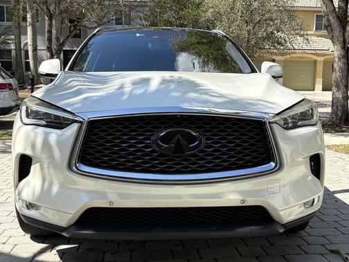 2019 INFINITI QX50 ESSENTIAL
