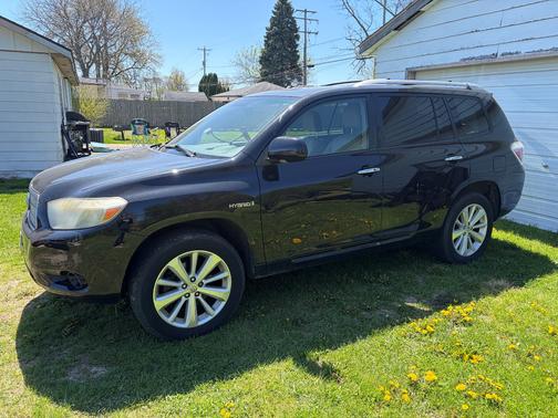 Black 2010 Toyota Highlander Hybrid Limited