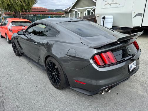 Gray 2019 Ford Shelby GT350 Base